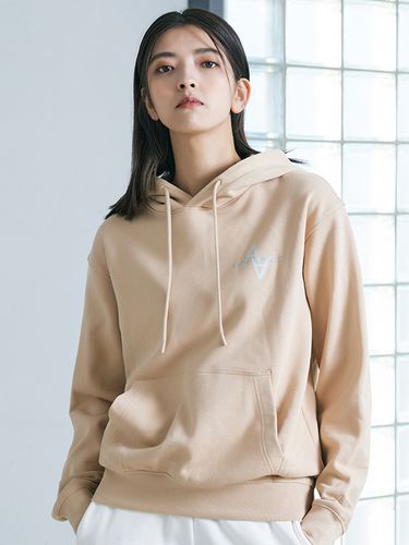 Signature Logo Hoodie _ Beige - AKIII CLASSIC - Modalova