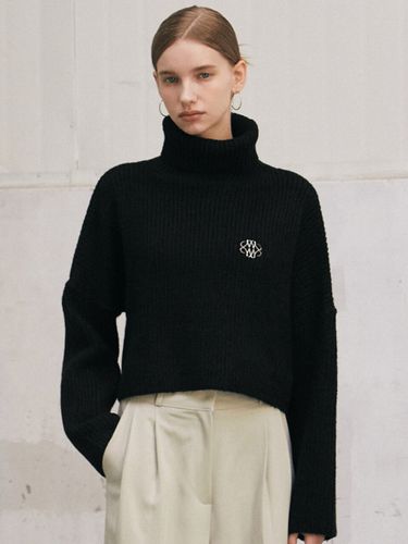 Nicole Turtleneck Crop Knit Sweater _Black - NICK&NICOLE - Modalova