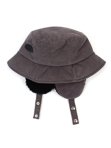 Corduroy Earflap Bucket Hat (Gray) - Universal chemistry - Modalova