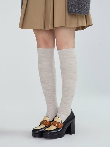 Knee High Merino Wool Socks_Light Gray - a.t.corner - Modalova