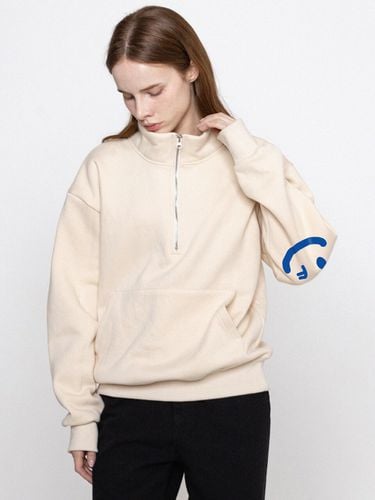 Elbow Smile Drawing Half Zip-up Sweatshirt _Cream - GRAVER - Modalova