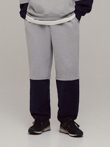 Layered Fleece Sweatpants [Gray] - GAC - Modalova