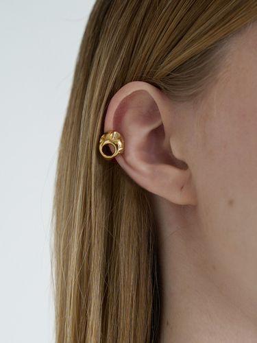 Round Hole Forms Ear Cuff 02 _ 2 Colors - STILL INSTANT - Modalova