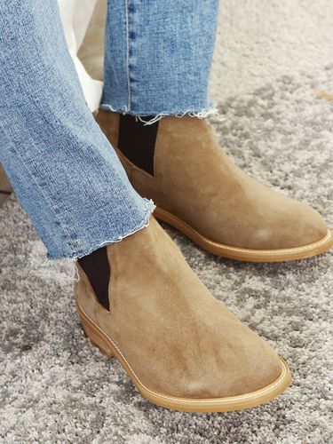 Mellow Suede Chelsea Boots_Olive Khaki - CUSTOMMOOD - Modalova