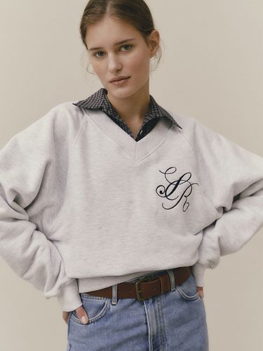 V Neck Logo Sweatshirt_Light Gray - SO IR - Modalova