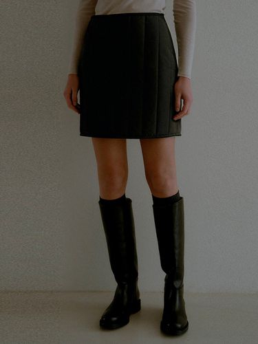 Quilted Mini Skirt _Black - blank03 - Modalova