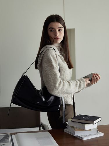 Gamvit Shoulder Bag - Black - cortte - Modalova