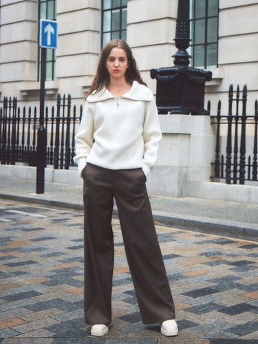 Semi Wide Wool Pants_Brown - AVA MOLLI - Modalova