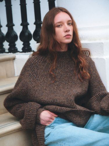 Bokashi Raglan Knit Pullover_Melange Brown - AVA MOLLI - Modalova