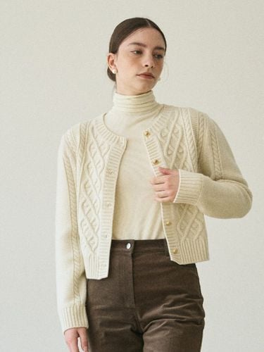 Wool Cable Round Knit Cardigan - Le abonne - Modalova