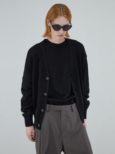 Moji Volume Crop Oversize Cardigan_Black - evener - Modalova