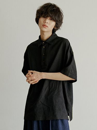 Unisex Half Henley Neck Shirt _ - malen - Modalova