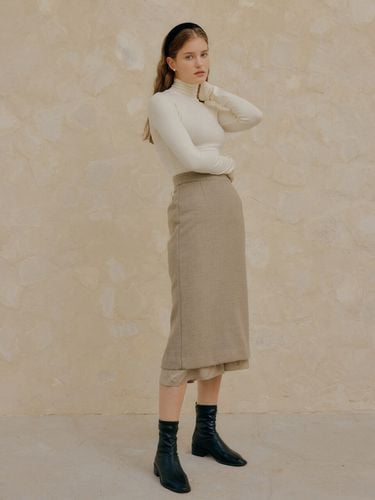 Layered Skirt - Beige - YUPPE - Modalova