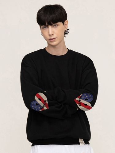 Elbow Smile American Flag Heart Sweatshirt_5 Color - GRAVER - Modalova