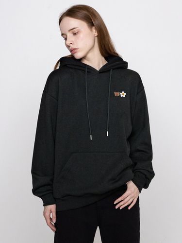 Small Flower And Bear Hoodie_Charcoal - GRAVER - Modalova