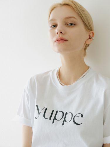 Logo Print T-Shirt (White) - YUPPE - Modalova