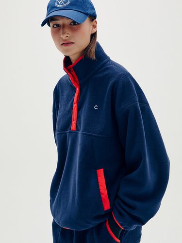 Colored Fleece Sweatshirt (Navy) - CLOVE - Modalova