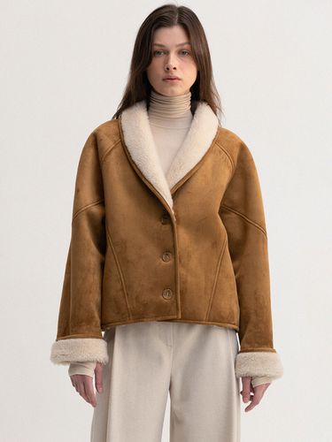 Signature Shearling Jacket _ Camel - LE - Modalova