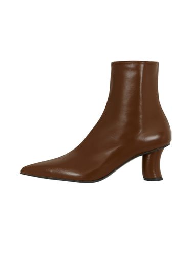 RO1-SH030 / Pointed Curvy Boots - Reike Nen - Modalova