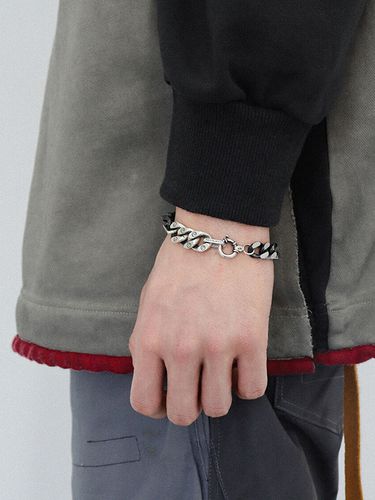 Smile Chain Bracelet [L] - GRAYNOISE - Modalova