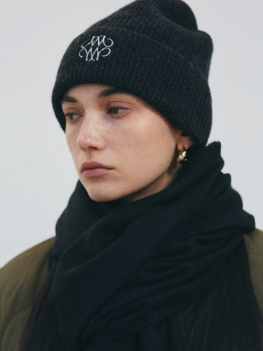 Nicole Wool Soft Beanie_Charcoal - NICK&NICOLE - Modalova