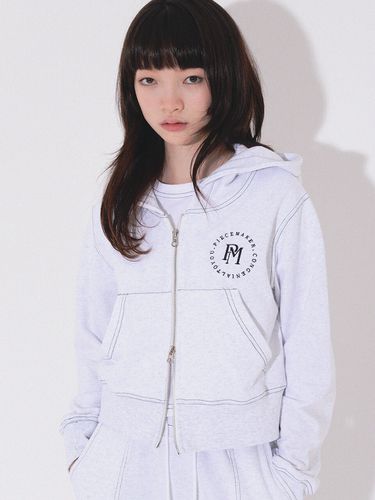 Stitch Cropped Zip Hoodie _ - PIECEMAKER - Modalova