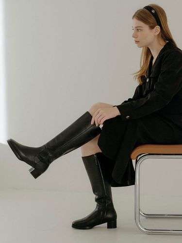 Tia Modern Long Boots - Black - EIFFELCLASSIC - Modalova