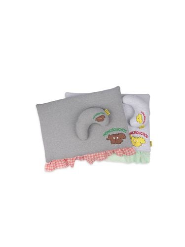 Scoopy Dog Rug and Pillow Set - MONCHOUCHOU - Modalova