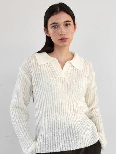 OU1000 Wool Boucle Collar Knit - ouie - Modalova