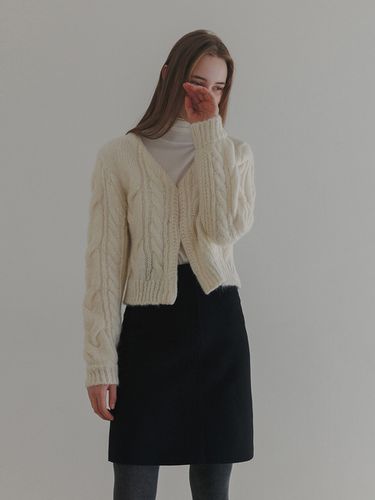 Mohair Alpaca Cable Knit Cardigan _ 3 Colors - URAGO - Modalova