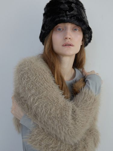 Fur Lampshade Hat Black - AWESOME NEEDS - Modalova