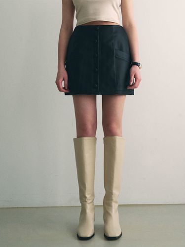 Faux Leather Mini Skirt _ Black - ADAUL - Modalova