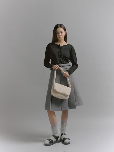 Snow Soft Tweed Bag_ Cream - SOFT SEOUL - Modalova