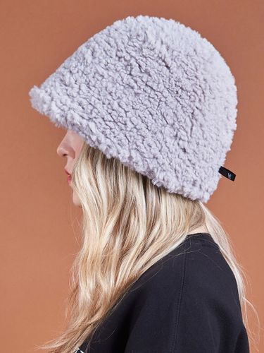 Fur Long Label Boucle Drop Bucket Hat - VARZAR - Modalova