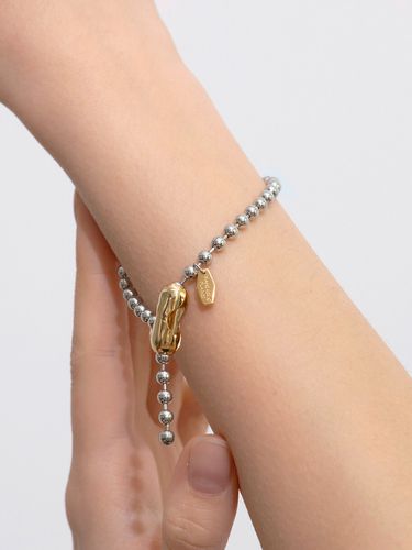 Ball Chain Capsule Bracelet - FANTASTIC PLANET - Modalova