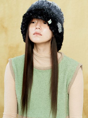 Exclusive] Hat Fur Bucket Hat 4 Colors - MISU A BARBE - Modalova