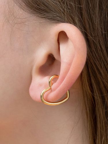 Heart Line Ear Cuff (2 Colors) - FANTASTIC PLANET - Modalova