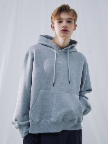 Embroidery Semi-Oversized Hoodie_Melange Grey - FINSDRUCK - Modalova