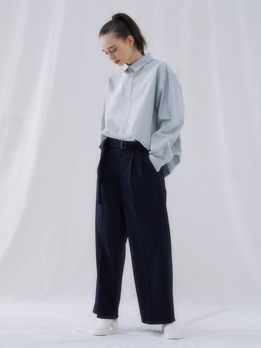 Essential Paperytouch Oversized Shirts_Stone - FINSDRUCK - Modalova