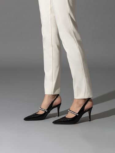 Emilion Jewel Strap Slingbacks In Black Patent - CHAUSSURE LAPIN - Modalova