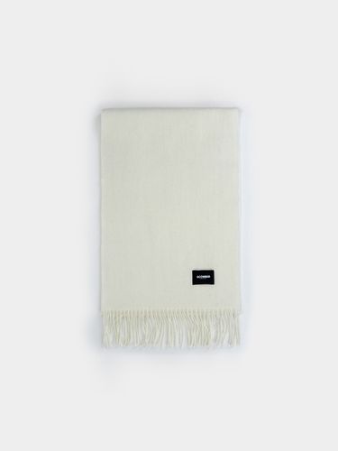 Zen Scarf_ Off White - SCOMBER - Modalova