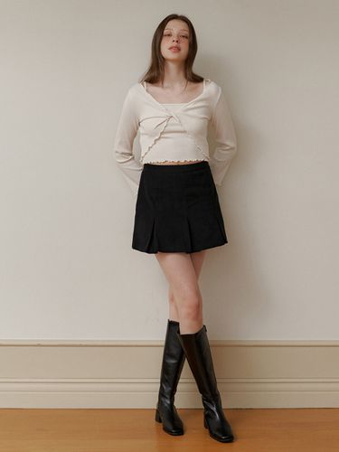 Short Pleated Skirt - Black - KINDABABY - Modalova