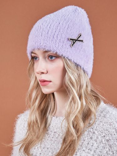 VA Brooch Soft Beanie Purple - VARZAR - Modalova