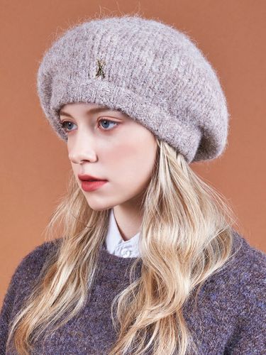 Stud Logo Wool Knit Beret Mocha - VARZAR - Modalova