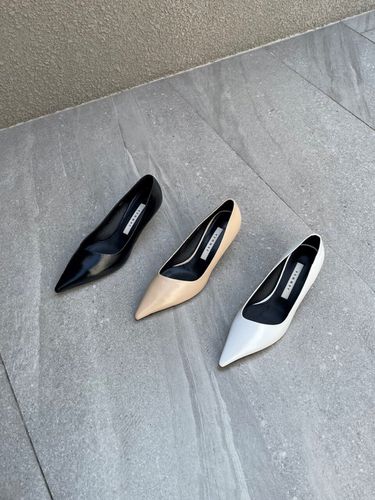 Edge Pointed Toe Middle Heel Pumps - 3 Colors - SUMMER SEOUL - Modalova