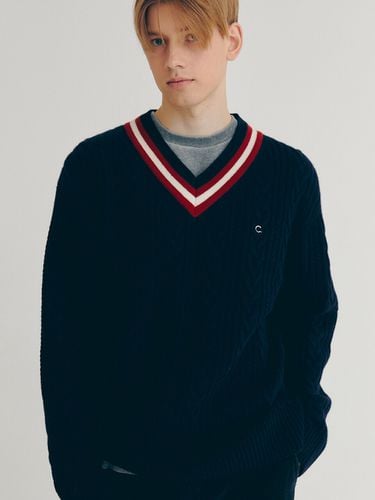 Cricket Cable V-neck Knit _ Navy - CLOVE - Modalova