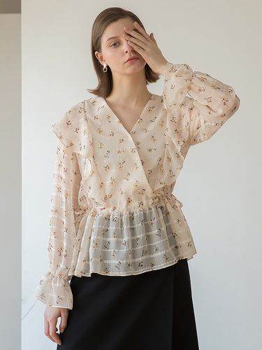 V Neck Flower Frill Blouse - clet - Modalova