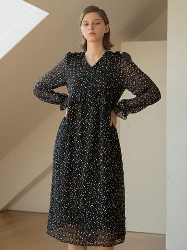 Embossed Frill Dot Dress - clet - Modalova