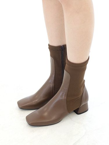 N-244 Ribbed Ankle Boots - NONETHELESS - Modalova