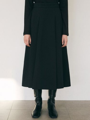 Pleats Pintuck Long Skirt_Black - YAN13 - Modalova